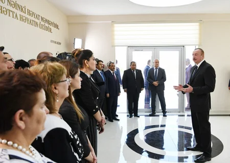 Президент Ильхам Алиев принял участие в церемонии подачи питьевой воды в город Хызы и поселок Алтыагадж