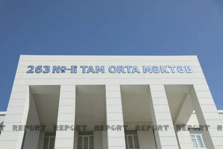 Bakıda sökülərək yenidən tikilən məktəbin açılışı olub