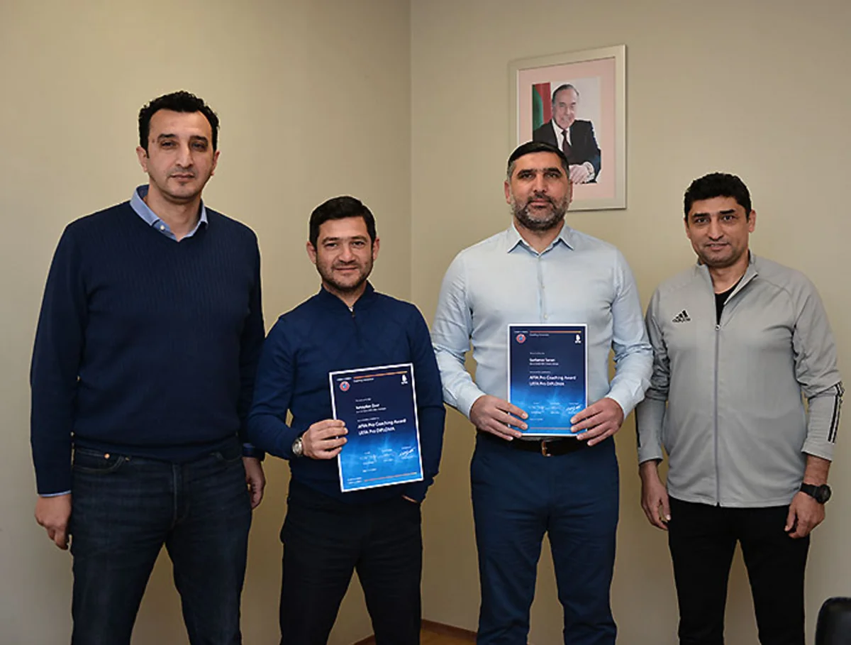 Azərbaycanlı futbol məşqçilərinə Pro lisenziyası təqdim olunub