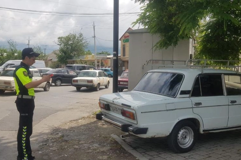 İsmayıllıda parklanma qaydalarını pozan sürücülər cərimələndi