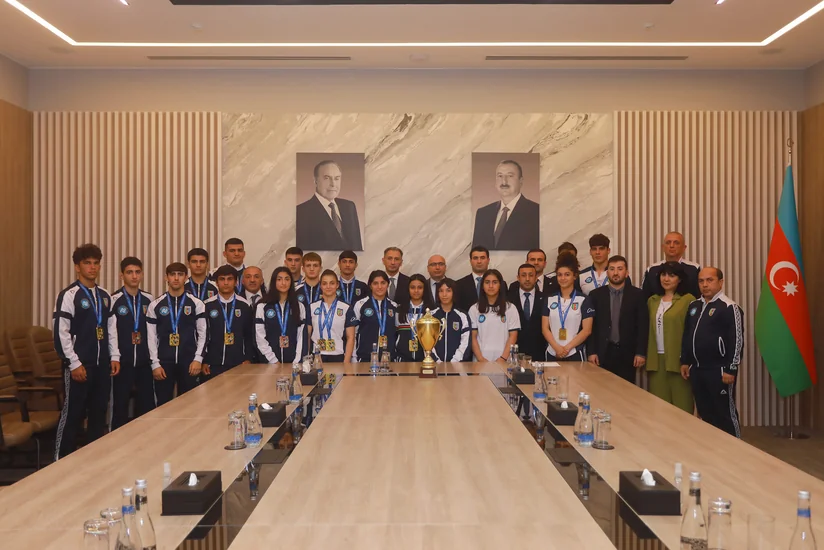 Rəşad Nəbiyev Avropa çempionatında tarixi nəticə göstərən cüdoçuları qəbul edib