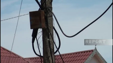 Biləsuvarda kəndə internet çəkilişi yarımçıq qalıb, sakinlər problemin həllini gözləyir
