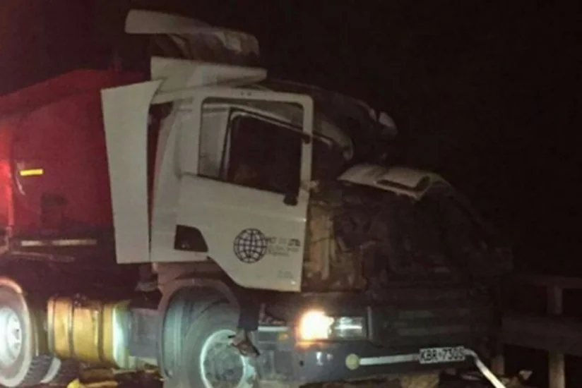 В Кении в ДТП с автобусом погибли не менее 27 человек