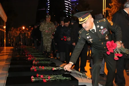 Zəfər Günü ərəfəsində türkiyəli qazilər Bakıya səfər edib
