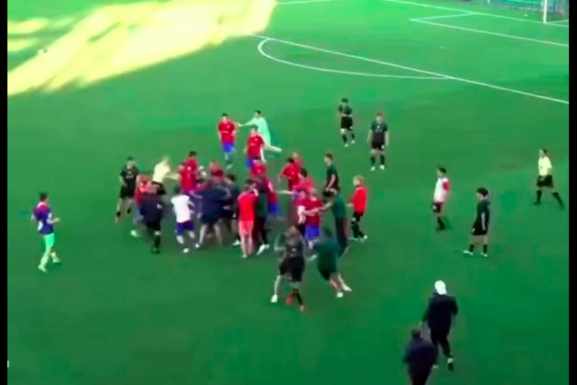 Rusiyada futbol matçı kütləvi dava ilə yekunlaşıb