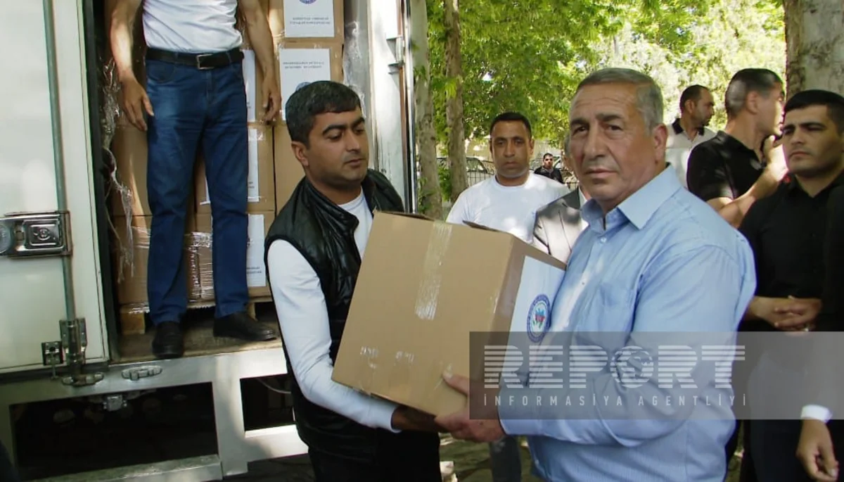 Naxçıvandakı aztəminatlı ailələrə sovqat paylanılıb