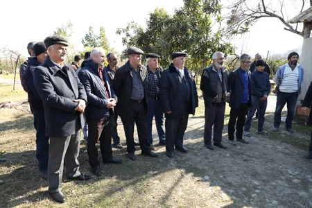 “Azəriqaz”ın rəhbərliyi Astaranın Səlivə kəndinin sakinlərini dinləyib