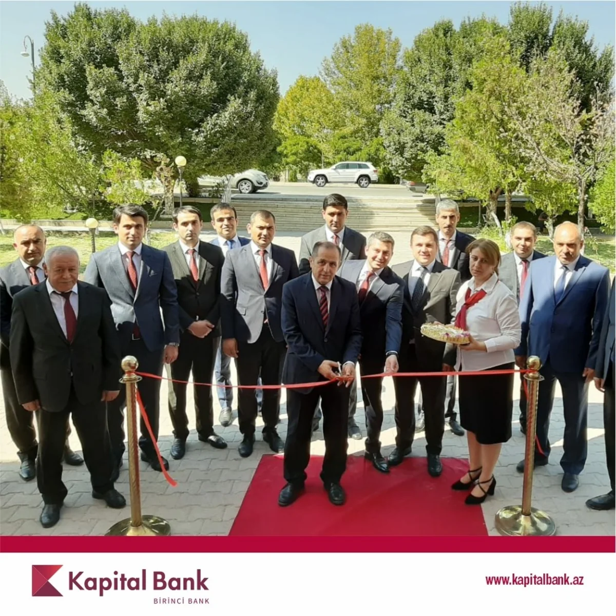 Kapital Bank Naxçıvandakı filiallarını yeniləyir