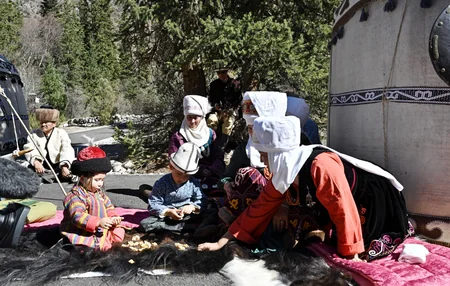 İlham Əliyev və Sadır Japarov “Ala-Arça” Dövlət Təbiət Parkında mədəni proqramda iştirak edib - YENİLƏNİB