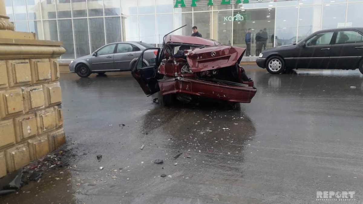 Qubada yağışlı hava yol qəzasına səbəb olub - VİDEO - FOTO