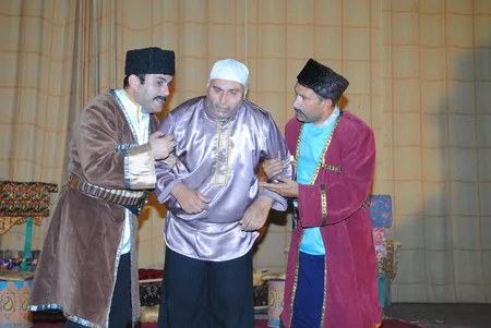 Sumqayıt Teatrı 47-ci mövsümü Hacı Qara komediyası ilə yekunlaşdırıb