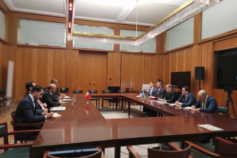Azerbaijani FM meets with his Bahraini counterpart