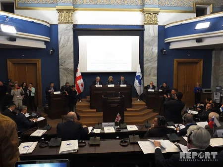 Tbilisidə QDİƏT Parlament Məclisinin komitə iclası keçirilir