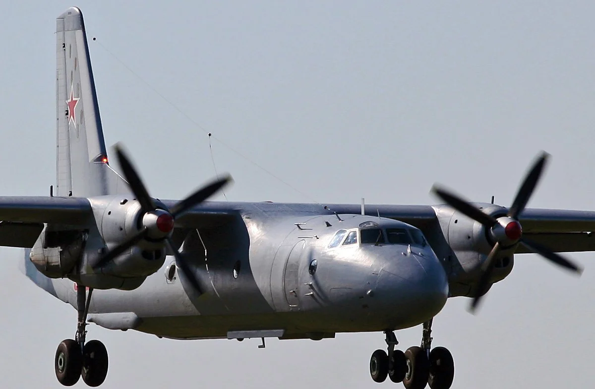 Banqladeşdə An-26 yük təyyarəsi qəzaya uğrayıb