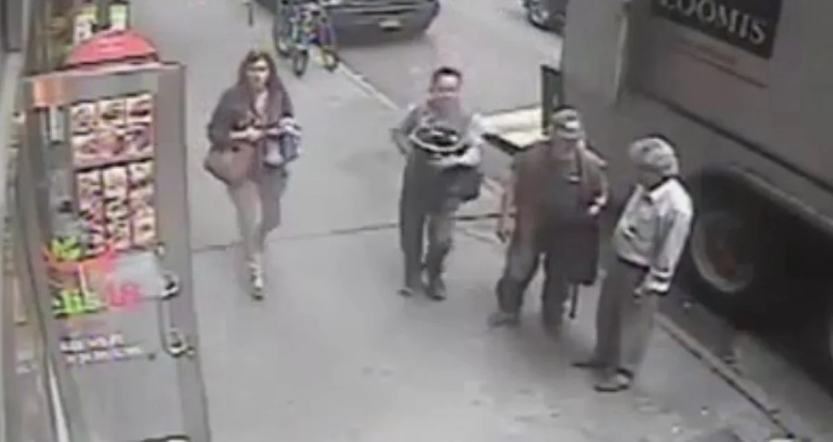 Ecuador man arrested over 36 kg gold theft from transit van in New York