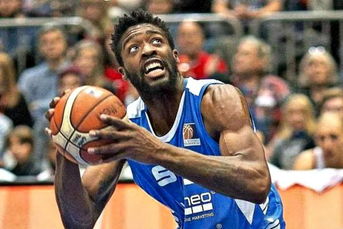 Ordu heyətini amerikalı basketbolçu ilə gücləndirib