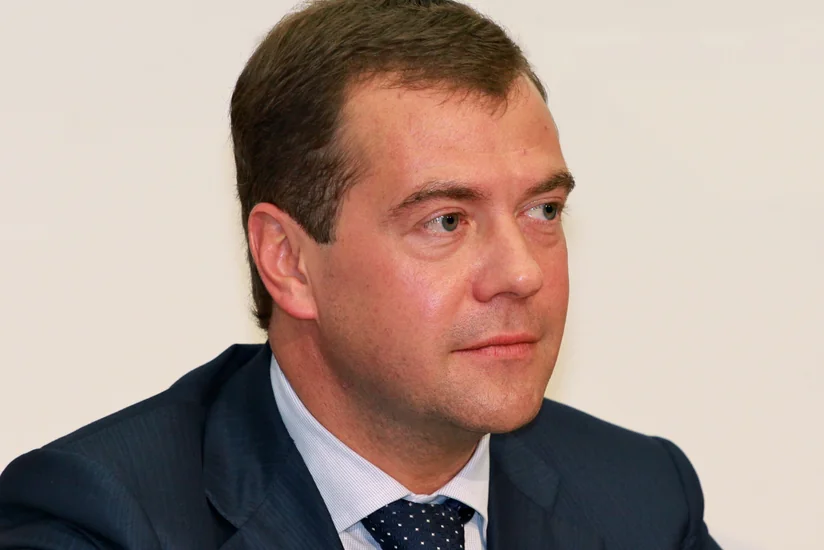 Председатель правительства РФ Дмитрий Медведев поздравил Президента Азербайджана