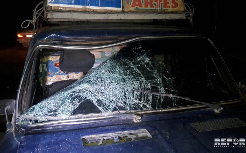 Lənkəranda avtomobil piyadanı vuraraq ağır xəsarət yetirib - FOTO