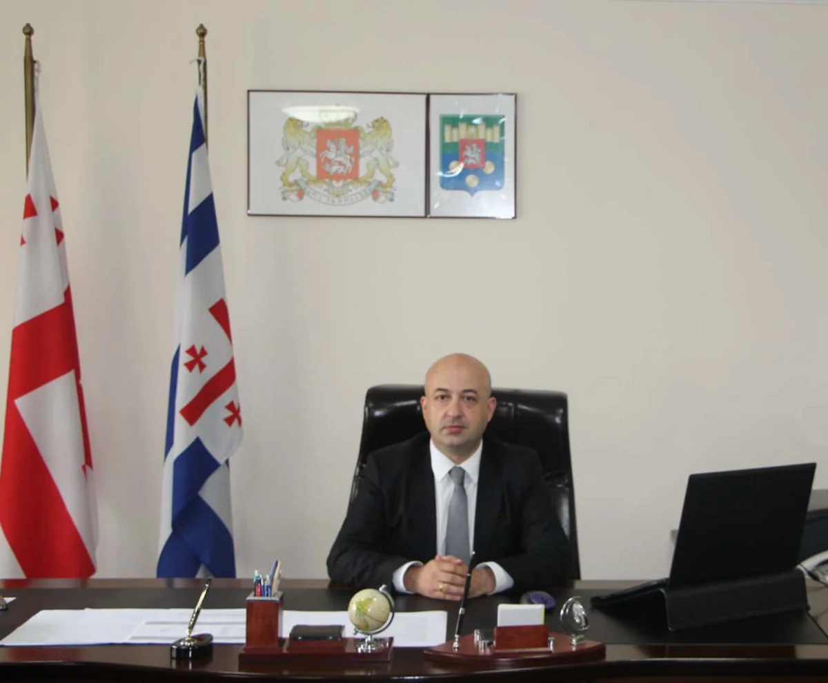 KİV: Batumi meri istefa verib