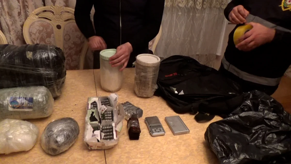 Polis 21 kiloqramdan artıq narkotik vasitəni dövriyyədən çıxarıb