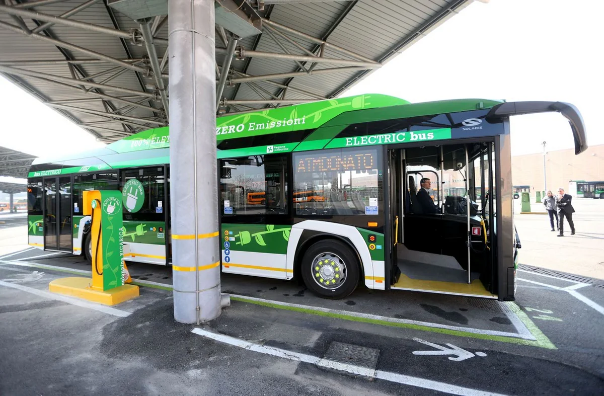 Dubai aims to make public transport greener by 2050