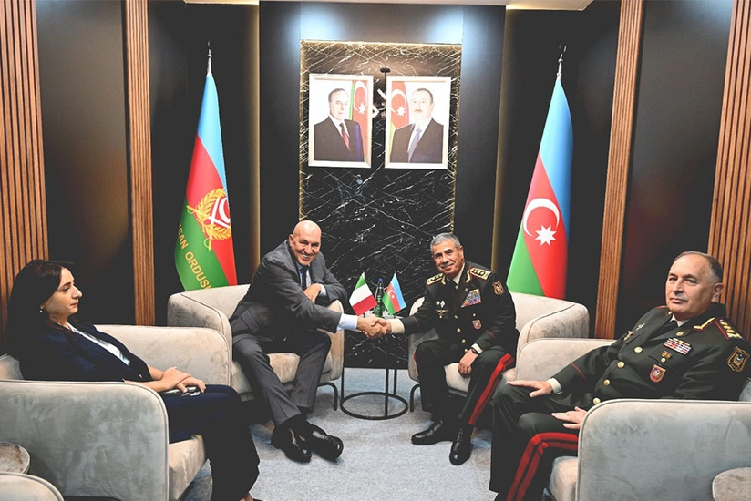 Azərbaycan və İtaliya müdafiə nazirləri gələcək əməkdaşlığı müzakirə ediblər