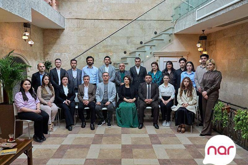 “Nar”dan Ümumdünya Kitab Gününə dəstək