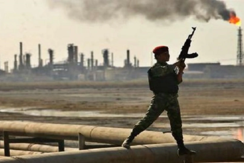 İraq kəşfiyyatı: İŞİD neft satışından ayda 50 milyon dollar qazanır