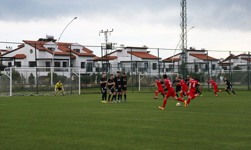 Keşlə Antalyadakı növbəti yoxlama matçında uduzub