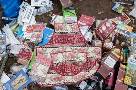 Bakıda Ermənistan məhsulları yandırıldı