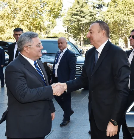 Prezident İlham Əliyev Gürcüstanda bir sıra görüşlər keçirib və səfər başa çatıb