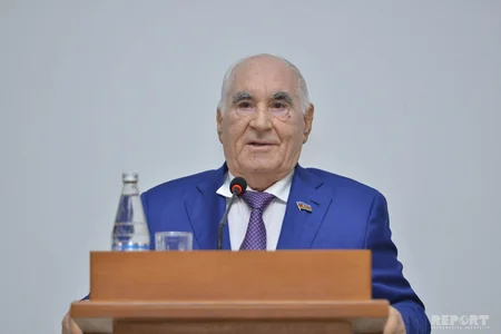 YAP-da ümummilli lider Heydər Əliyevin hakimiyyətə gəlməsinin 50 illiyinə həsr olunan tədbir keçirilib