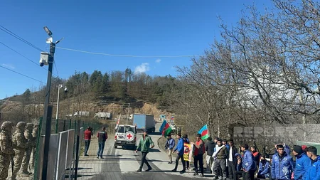 По дороге Ханкенди-Лачын беспрепятственно проехали автомобили МККК