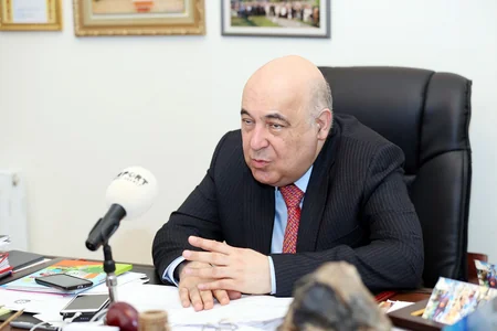 Çingiz Abdullayev: Camaat icra başçısının hərəkətinə görə məndən üzr istədi - MÜSAHİBƏ