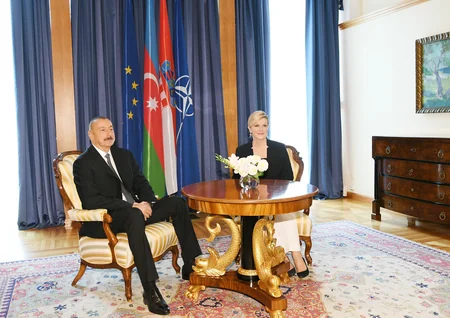 Azərbaycan və Xorvatiya prezidentlərinin təkbətək görüşü olub