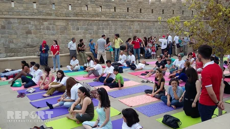 Bakıda Beynəlxalq Yoqa Günü qeyd olunub - FOTO