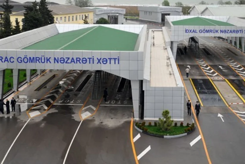 Поступления по дорожному налогу от таможни в Азербайджане не изменятся