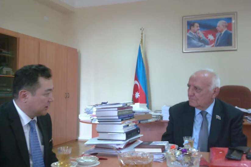 На Ученом совете Института истории НАНА выступит узбекский историк Шохрат Саламов