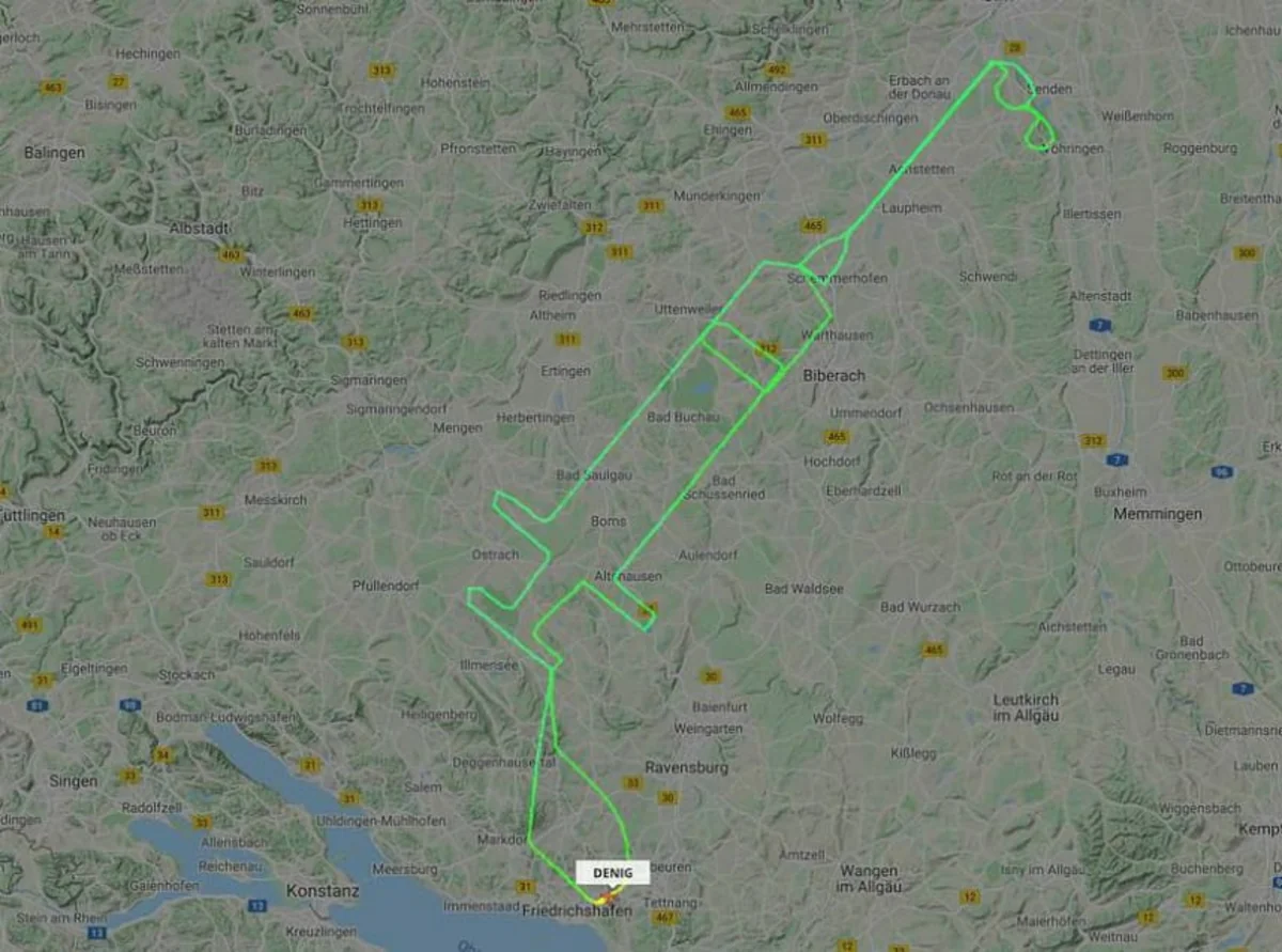 Alman pilot səmada şpris çəkdi