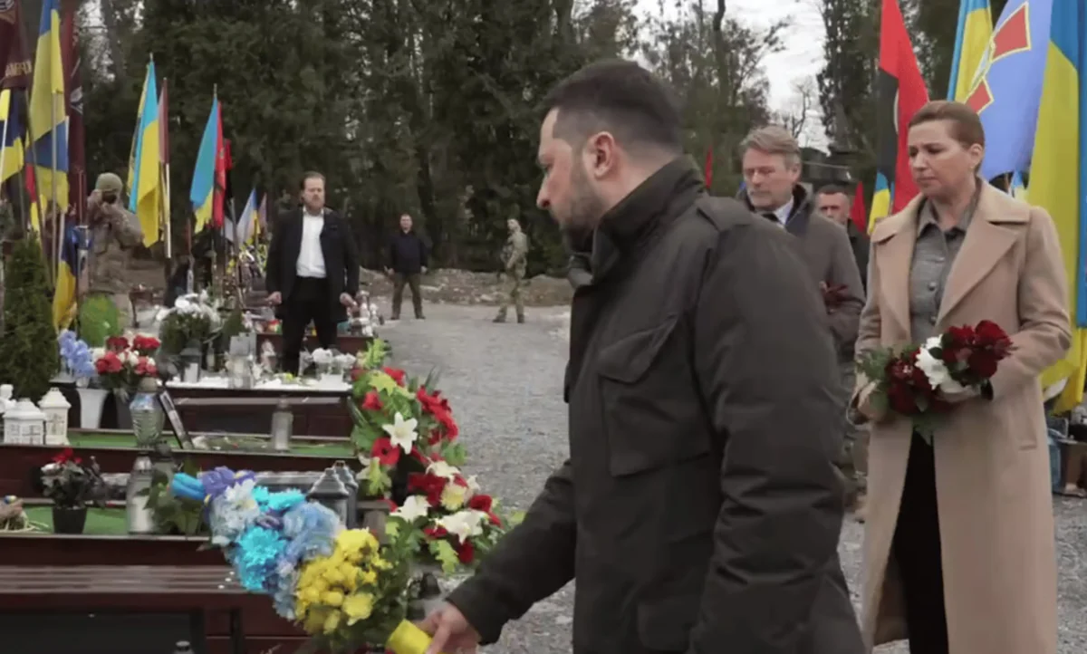 President of Ukraine and Danish PM visit Lychakiv Cemetery in Lviv