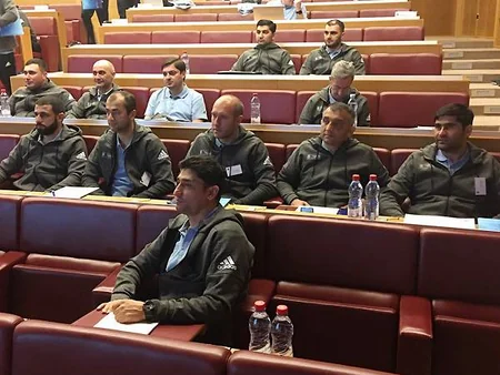 Məşqçilər üçün UEFA seminarı keçirilib
