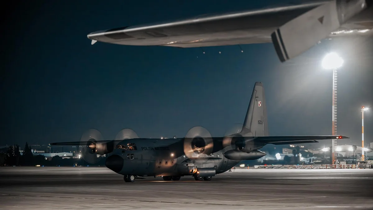 Italian Air Force evacuate about 200 Italian citizens from Israel