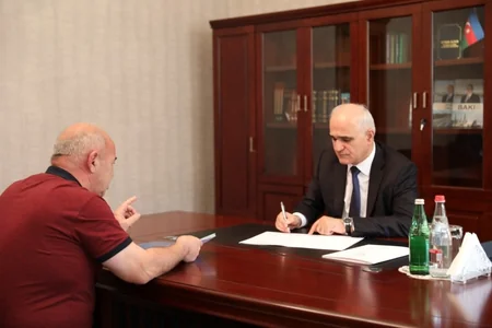 İqtisadiyyat nazirinin qəbuluna gələn sahibkarlar ondan müalicə-kurort fəaliyyəti üçün lisenziya istəyib