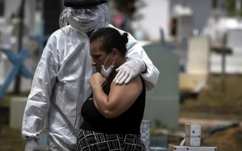 Braziliyada son sutkada on minlərlə insanda virus aşkarlandı