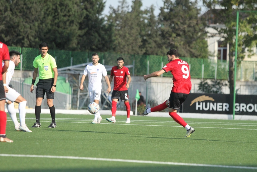 Премьер-лига Азербайджана: Туран Товуз и Габала сыграли вничью