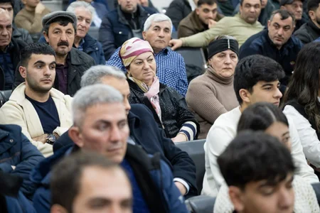 В Баку состоялось очередное судебное заседание по делу обвиняемых в военных преступлениях лиц армянского происхождения