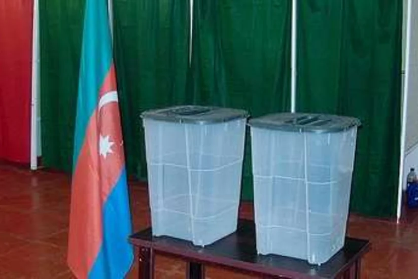 Azərbaycanda namizədin seçkilərdə iştirak etdiyi müddətdə xidməti vəzifələrinin icrasını dayandırmamasına görə cərimə artırılır