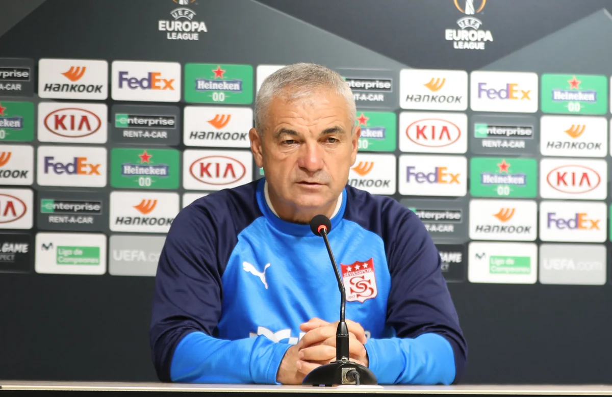 Rıza Çalımbay: Qarabağ yaxşı komandadır