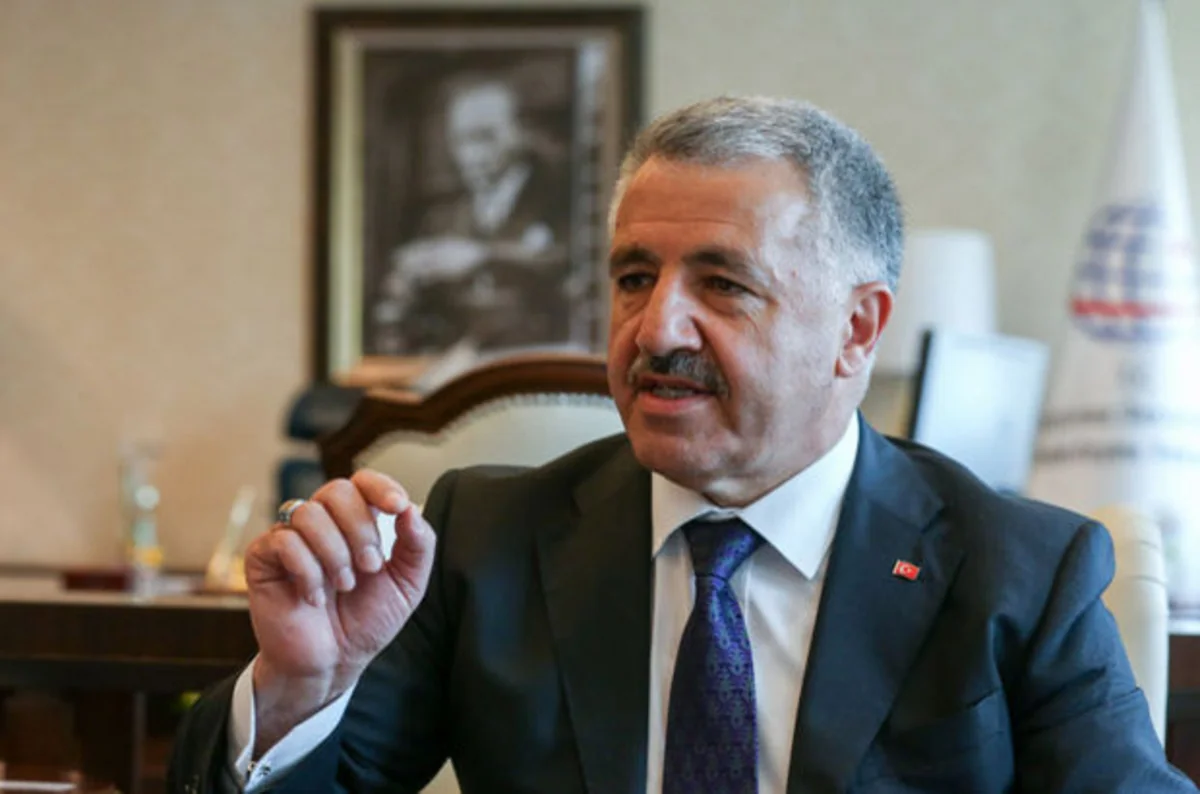 Nazir: Bakı-Tbilisi-Qars dəmiryolu xətti Türkiyəni Çin və Avropa ilə qovuşduracaq