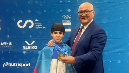 Azərbaycan ağırlıqqaldıranı Avropa birinciliyində 3 medal qazanıb